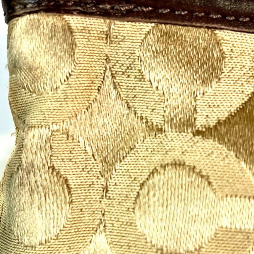 Coach Madison OP Art Sateen Lg Wristlet Signature Style #46638 - Picture 16 of 16